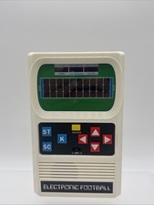 Vintage Electronic Football HandHeld Video Game Mattel Excellent Condition