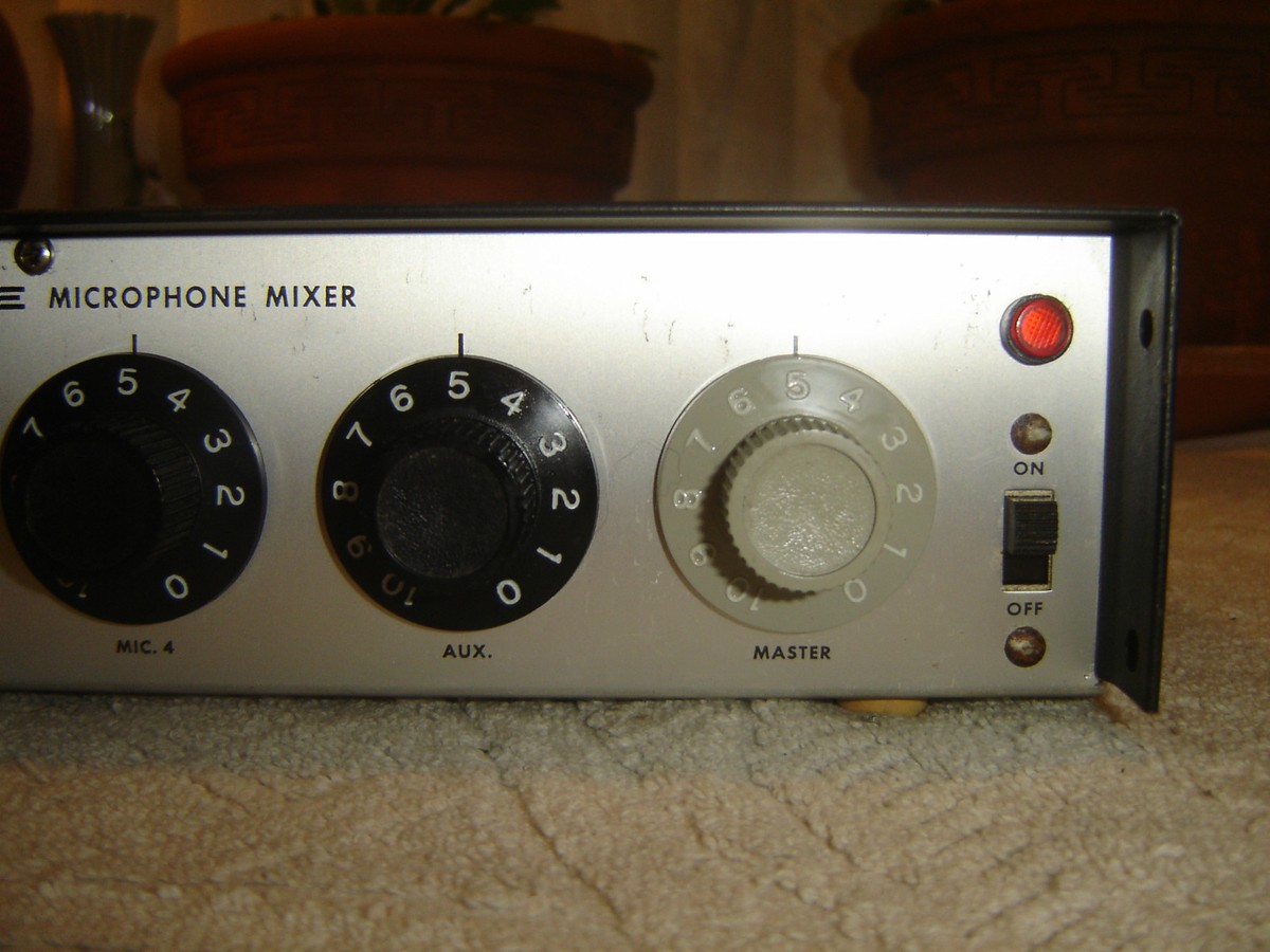 【ヴィンテージ】Shure M68 マイクミキサー 1960年代　ジャンク扱い ヴィンテージ】Shure M68 マイクミキサー 1960年代 ジャンク扱い