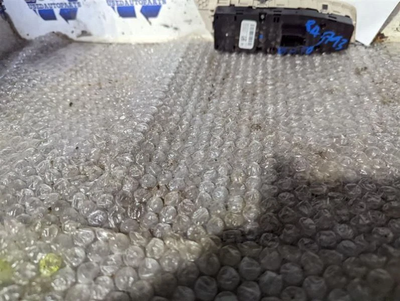 Interruptor de puerta delantera del conductor espejo retrovisor y ventana para BMW 540i 17-19, 61316832733 Foto 4 de 4