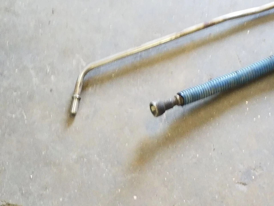 6.8L Fuel Pump Send / Return Lines | Fits 2000-2001 Ford Excursion - Image 3 of 4