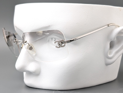 CHANEL サングラス グラデーション リムレス グレー 4017D CHANEL 4017-D Silver Rimless Rhinestone c159/6l Woman Sunglasses