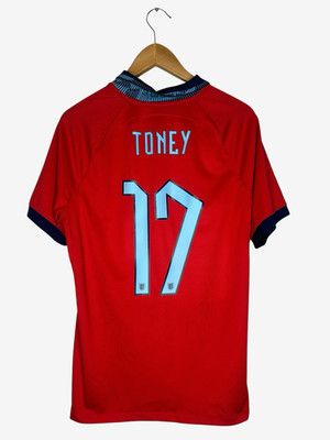 England 2022/2023 Football Shirt Size M