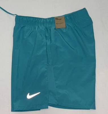 NIKE  Challenger 5   RUNNING Brief-Lined Versatile  Shorts size Medium