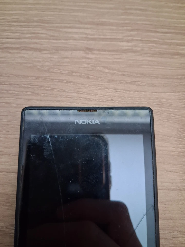 Nokia Windows Phone - Negro - Sin probar - £10 Foto 2 de 4