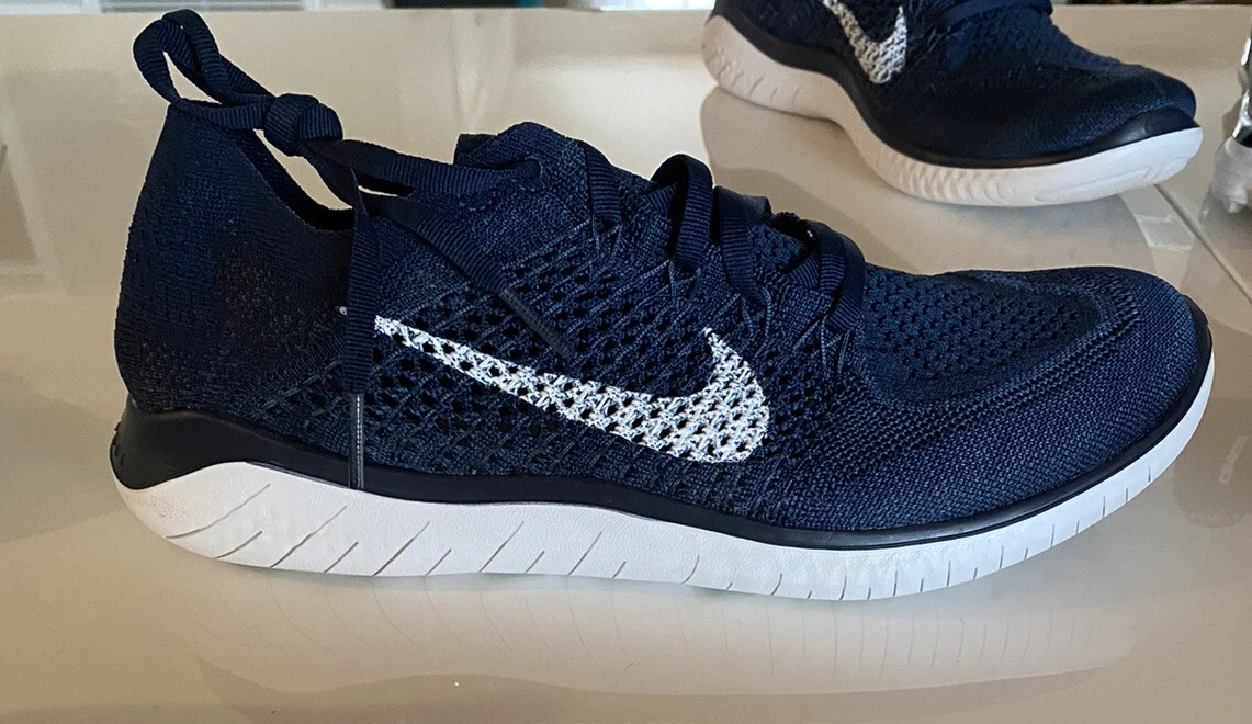 Nike free store rn navy