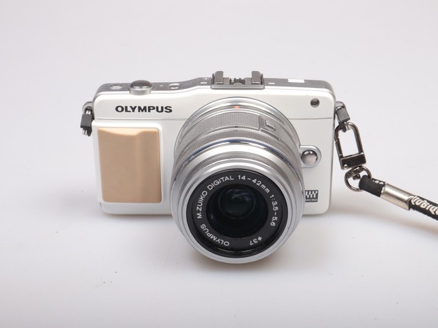 Olympus PEN mini E-PM2 | Digital Compact camera | 14-42mm lens | White Olympus PEN mini E-PM2 | Digital Compact camera | 14-42mm lens | White