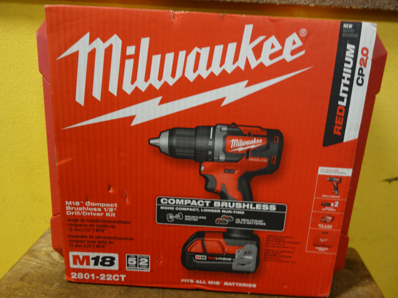 Milwaukee 2801-22CT M18 Compact 