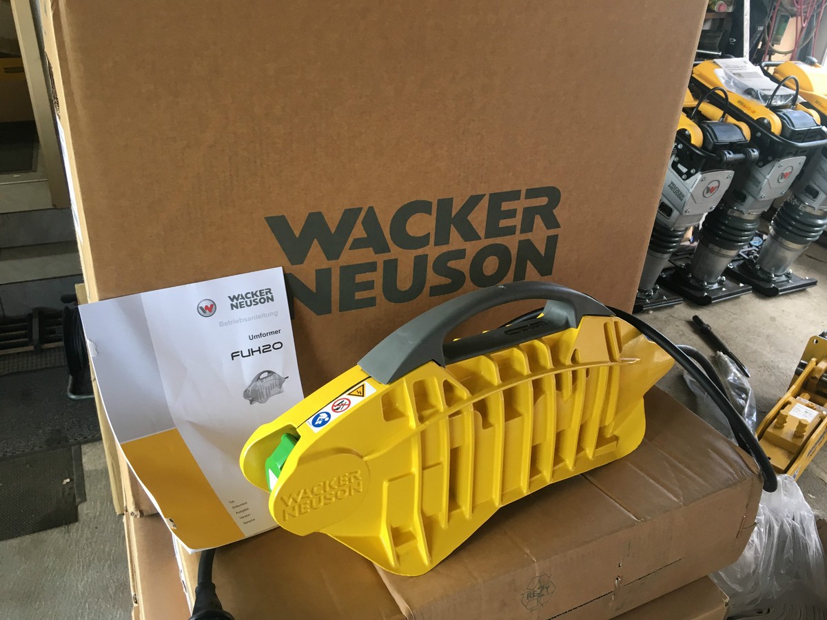 Wackerneuson Umformer für Betonrüttler FUH20 42V NUR 8,9KG NEU | eBay