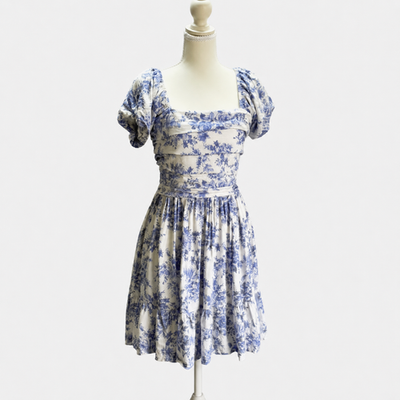 arula blue dress Sz 0X Milkmaid Inspired White & Light Floral Puff Sleeves Black Cotton Midi Shirtdress: sale: 20December AUUK Size:42 (4'9'' - 4'11'')