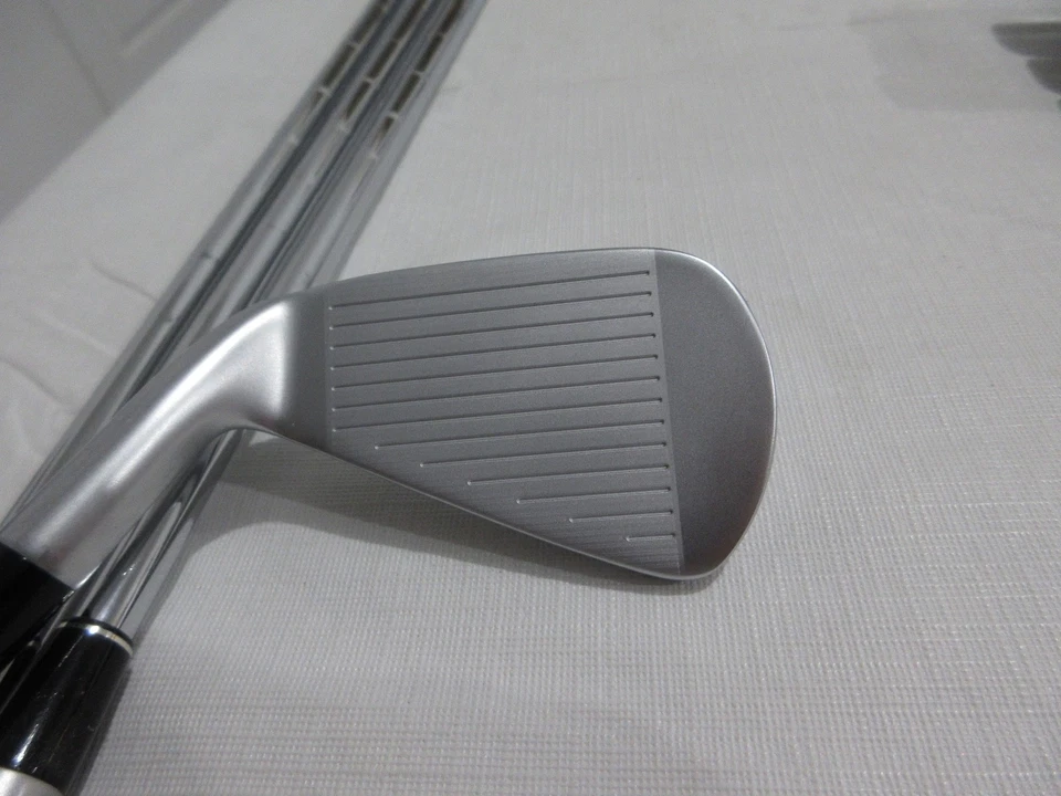 Srixon ZX4 MKII Iron Set - 4-PW - KBS Tour Lite Regular Flex Steel - NEW - Image 4 of 4