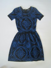 Dress Romeo & Juliet Couture Size XS Black Blue Sweater Short Sleeve Zip