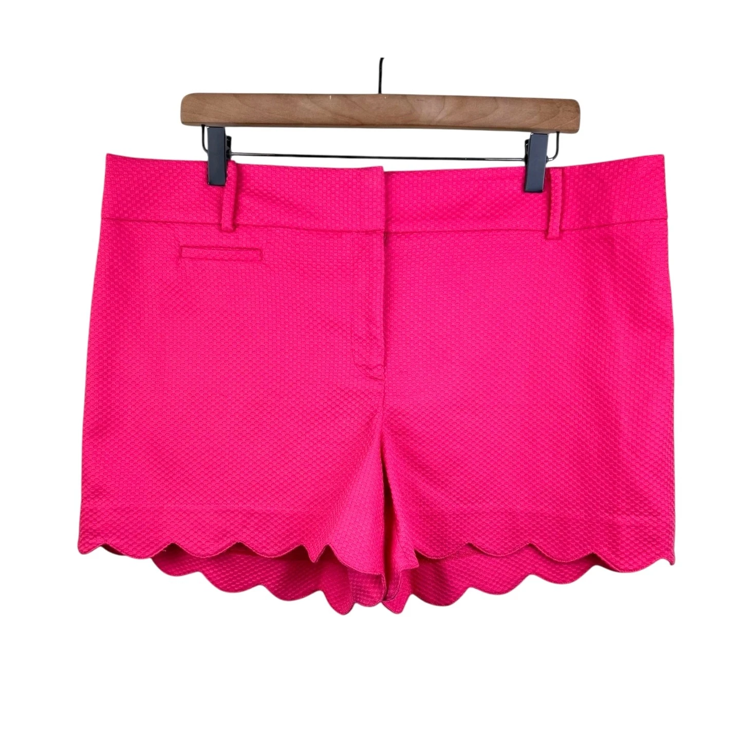 LOFT 14 NWT Bright Hot Pink Jacquard Tweed Texture Scalloped 4" Summer Shorts