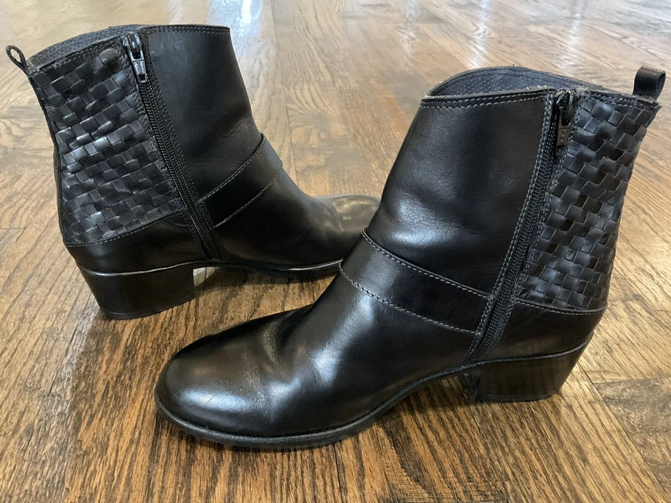 Botines Sesto Meucci tejidos de cuero negro con hebilla y cremallera lateral para mujer talla 8N de EE. UU. Foto 3 de 4