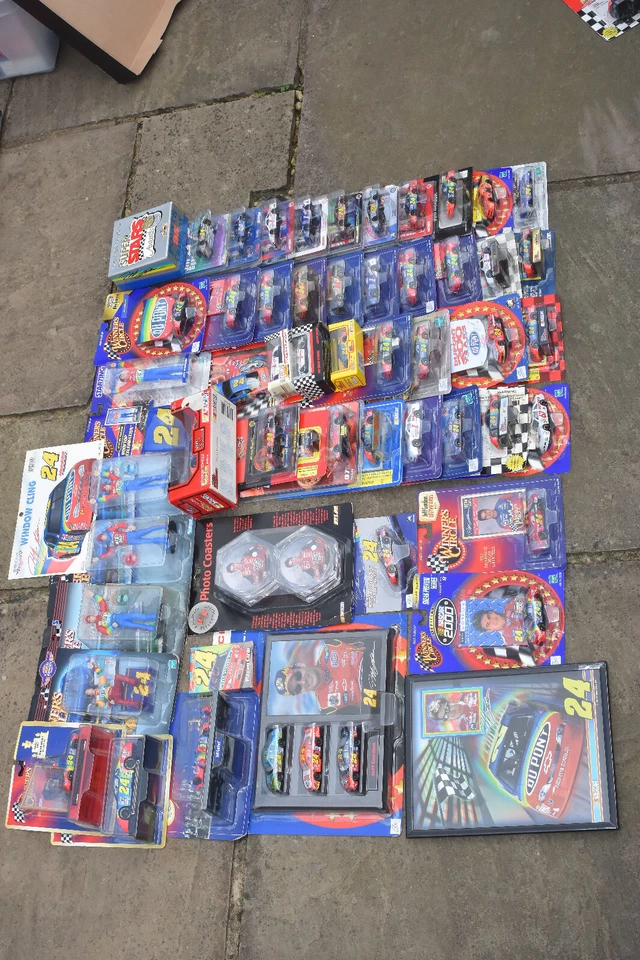 Jeff Gordon NASCAR Diecast 1:64 multi listing NASCAR #24 Dupont Update Nov 2024 - Image 2 of 4