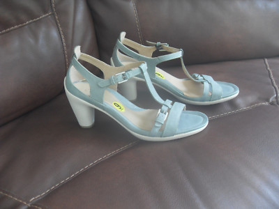 ECCO Women's Sandals size 9 US 40 EU new without box