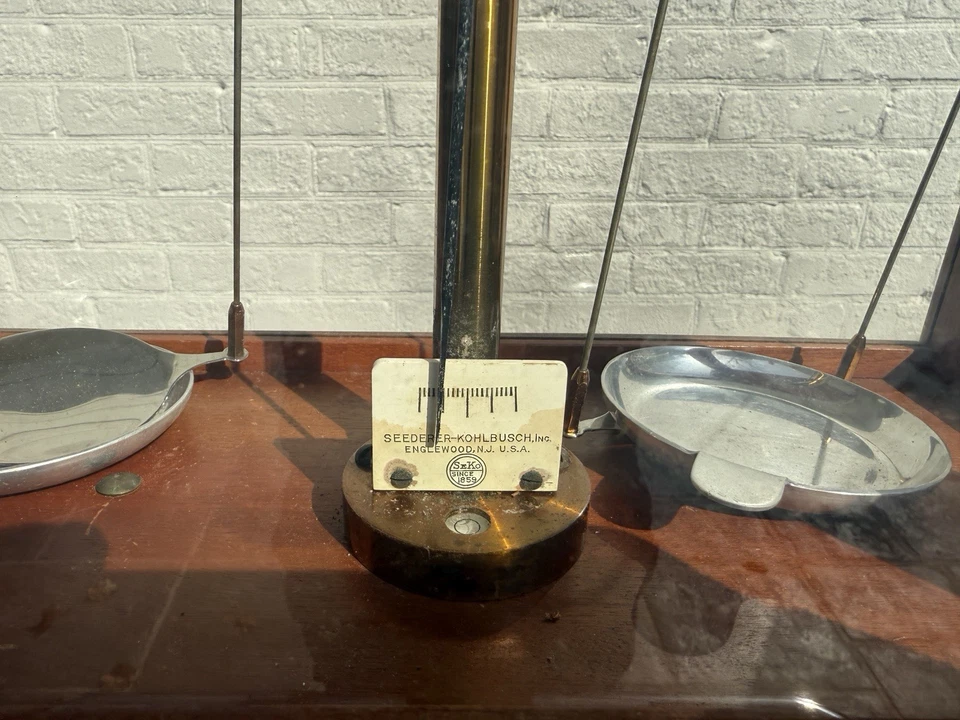 复古 Seedorer-Kohlbusch SEKO 分析平衡桃花心木和玻璃盒 — 第 3/4 张图片