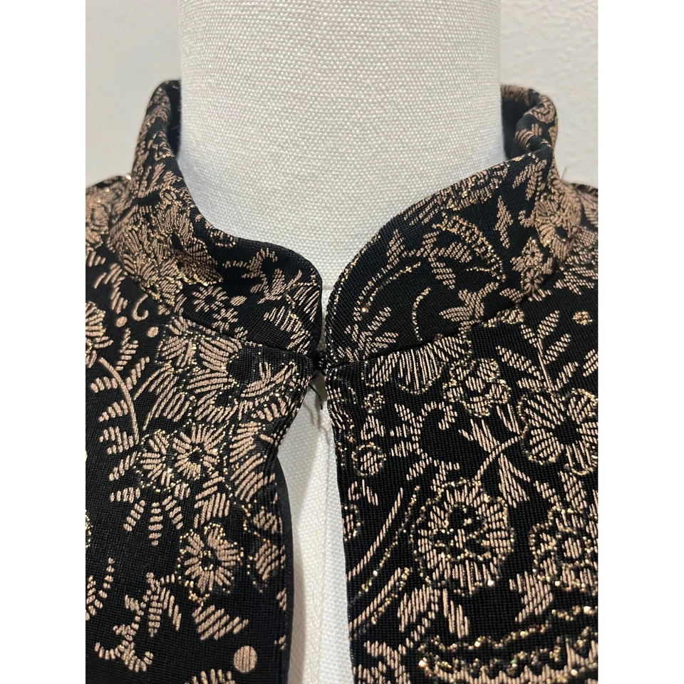 Chaqueta para mujer Xscape by Joanna Chen negra dorada cachemira frente abierto Foto 4 de 4