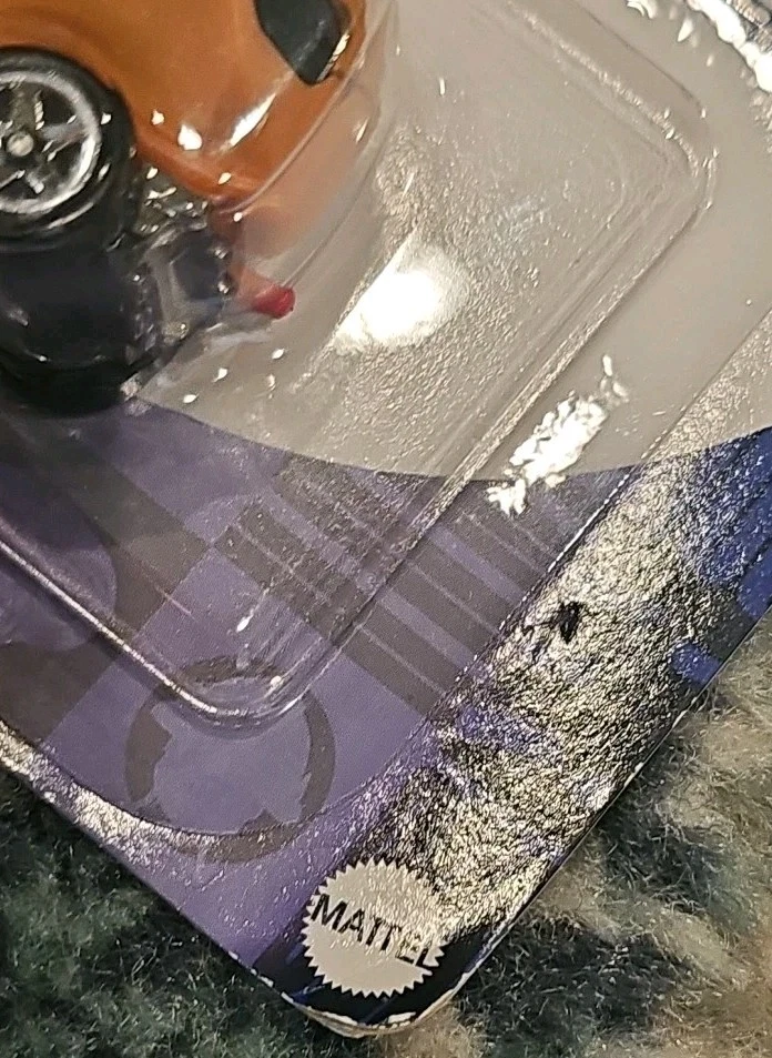 2022 Hot Wheels Character Car E.T. The Extra-Terrestrial 40th Anniversary Mattel - Image 2 of 4