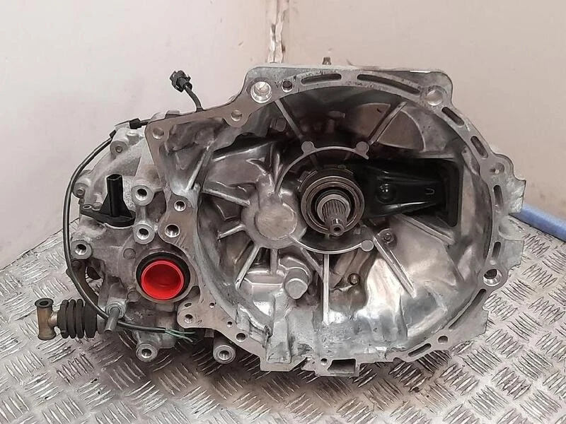 G56017100F 3773041 getriebe ft MAZDA 626 BERLINA GF 2.0 FE 1997 - Bild 1 von 4