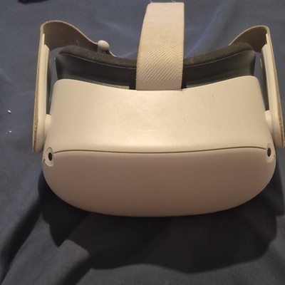 Meta Quest 2 Standalone VR Headset 120 Hz Refresh Rate White