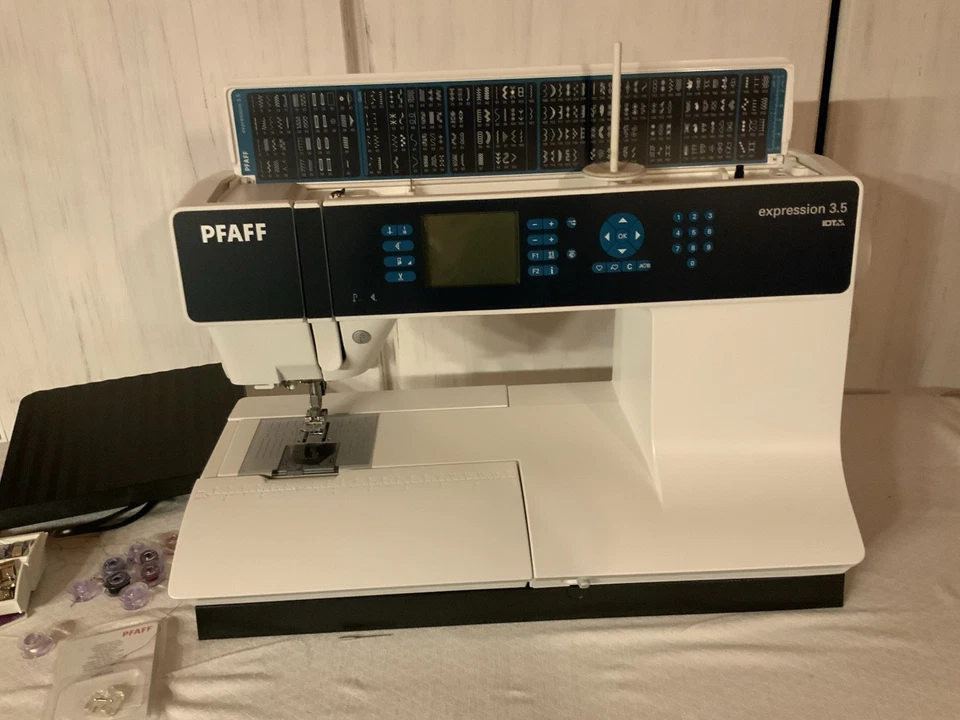 Pfaff Expression 3.5 IDT Nähmaschine mit Zubehör und Bedienungsanleitung - Bild 2 von 4