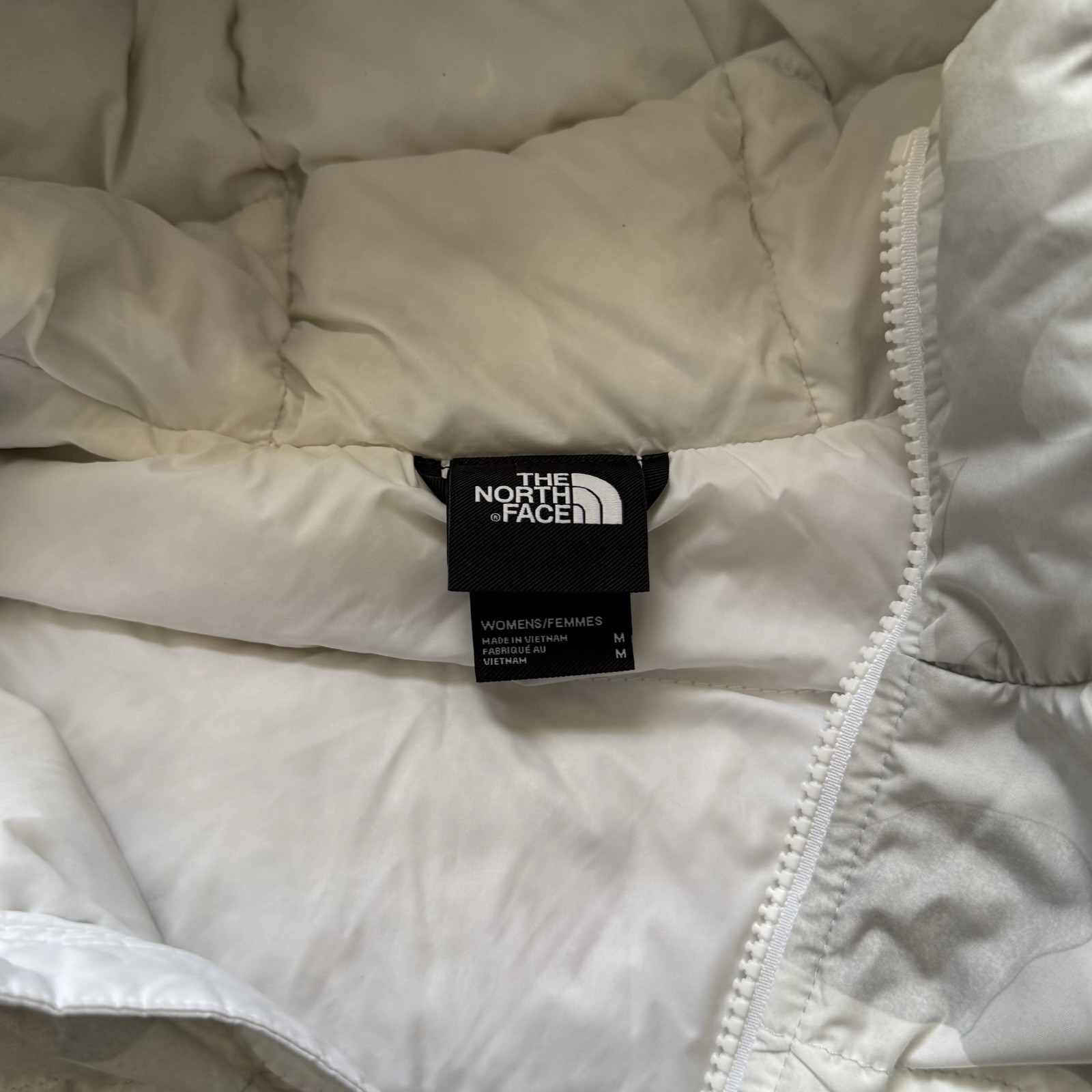 The North White Camo Insulated Hooded Puffer Vest Women's Size Medium thumbnail 4