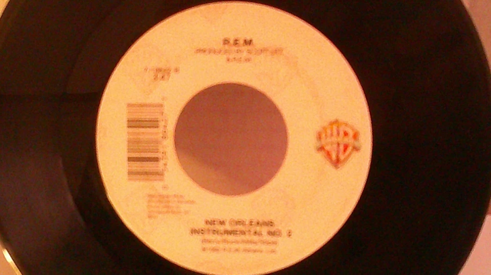 R.E.M.,WB,"Man On The Moon"US,7" 45,1992 hit alt rock 45 single, Mint - Image 3 of 3