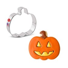 Ann Clark Jack-O-Lantern Pumpkin Cookie Cutter, Large 4โ Made in USA