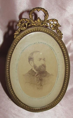 Cadre porte photo ancien en bronze à poser napoléon III 19ème - Photo 1/4