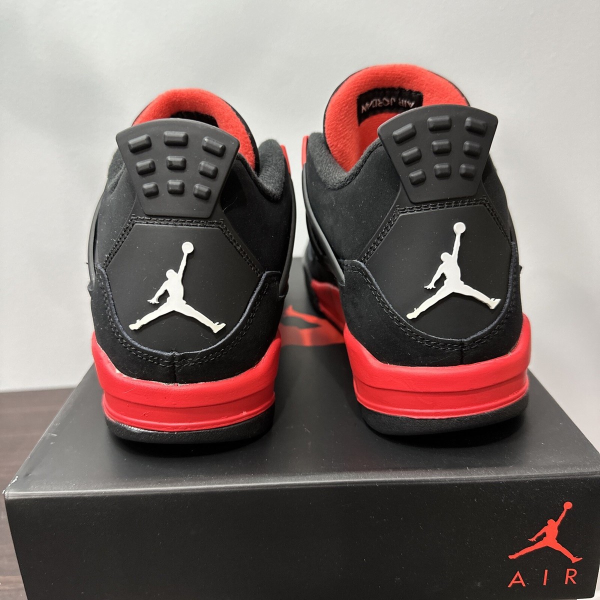 Nike Air Jordan 4 Retro GS 408452-016 Size 7y Red Thunder