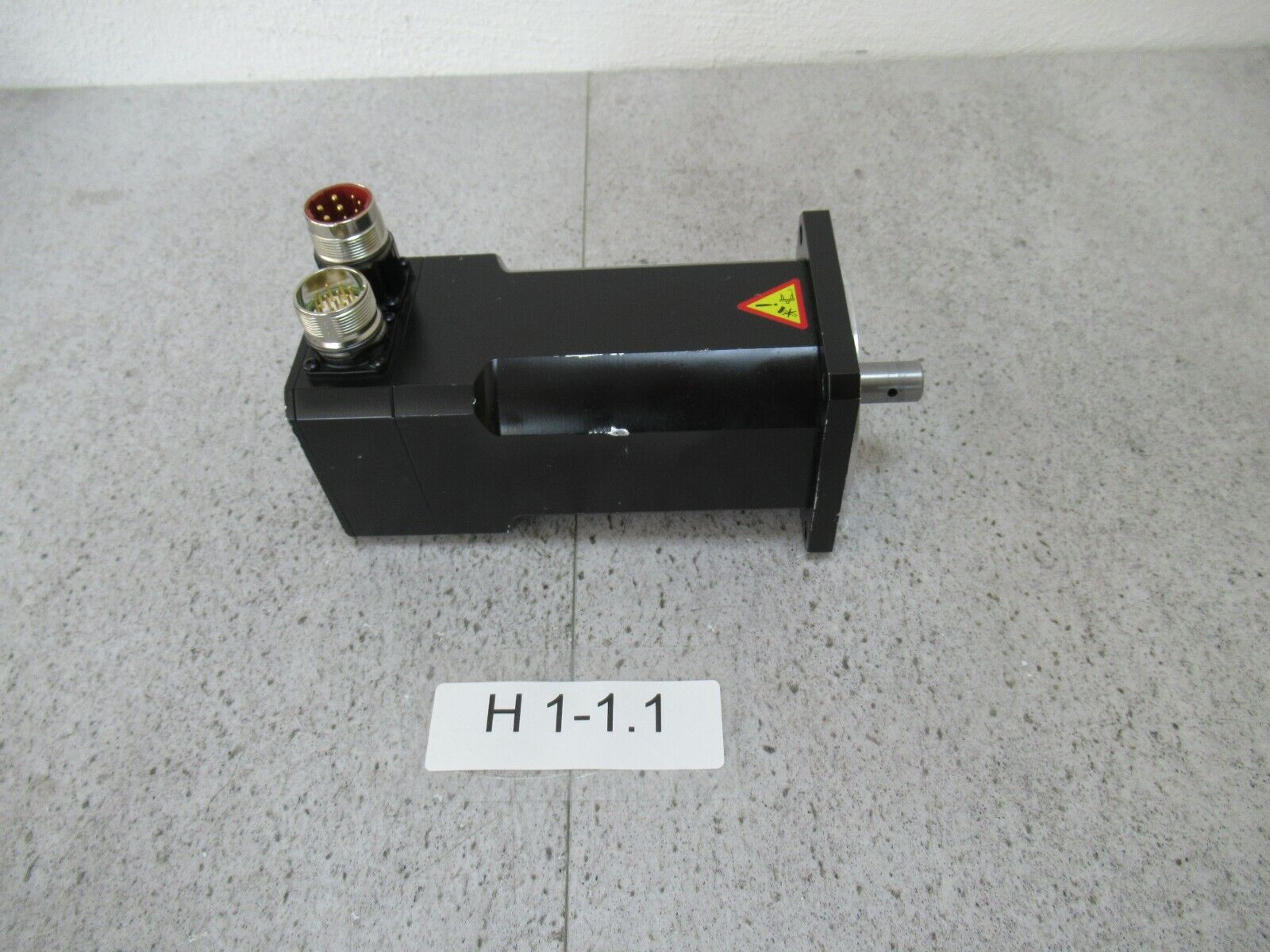 Picture 1 of 5