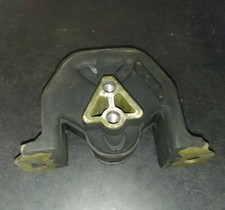 Support moteur Saab 900