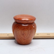 Pet Memorial Urns Wooden 6cm x 6cm 5611056317