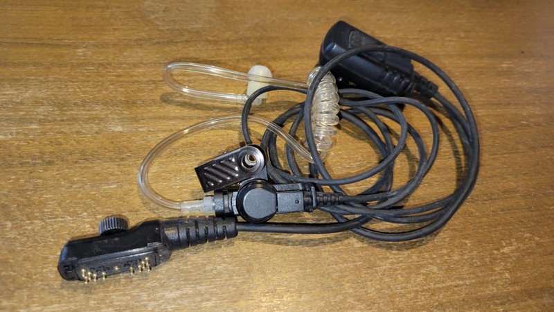 Earpiece Headset Mic for Hytera HYT PD700 PD780 PD708 PD580 PD788 PD702