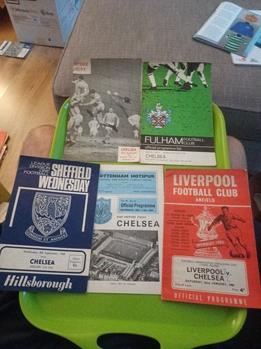 5 x Chelsea 1965-66 Auswärts Fußball Programme. 4 Lg, 1 FA CUP
