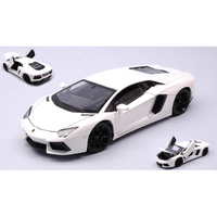 Lamborghini Aventador Lp 700-4 2011 White 1:24 Welly Auto Stradali -D- Neues Mod
