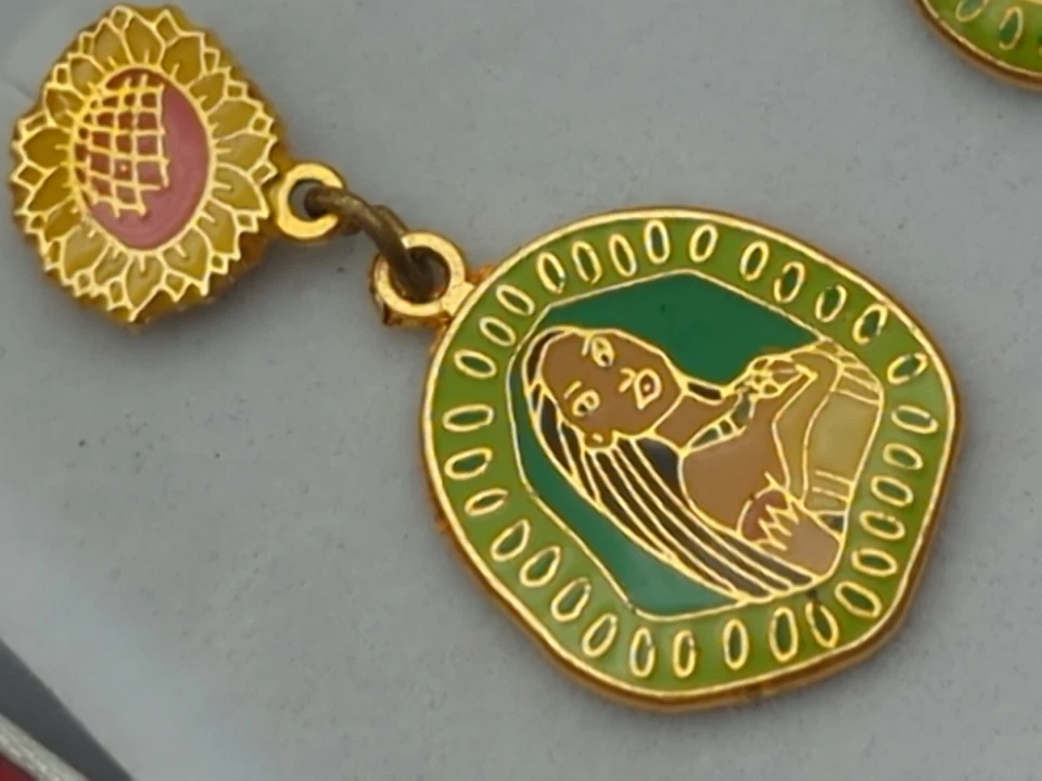 PENDIENTES COLGANTES DISNEY POCAHONTAS ESMALTE GIRASOL VINTAGE JA21* Foto 2 de 4