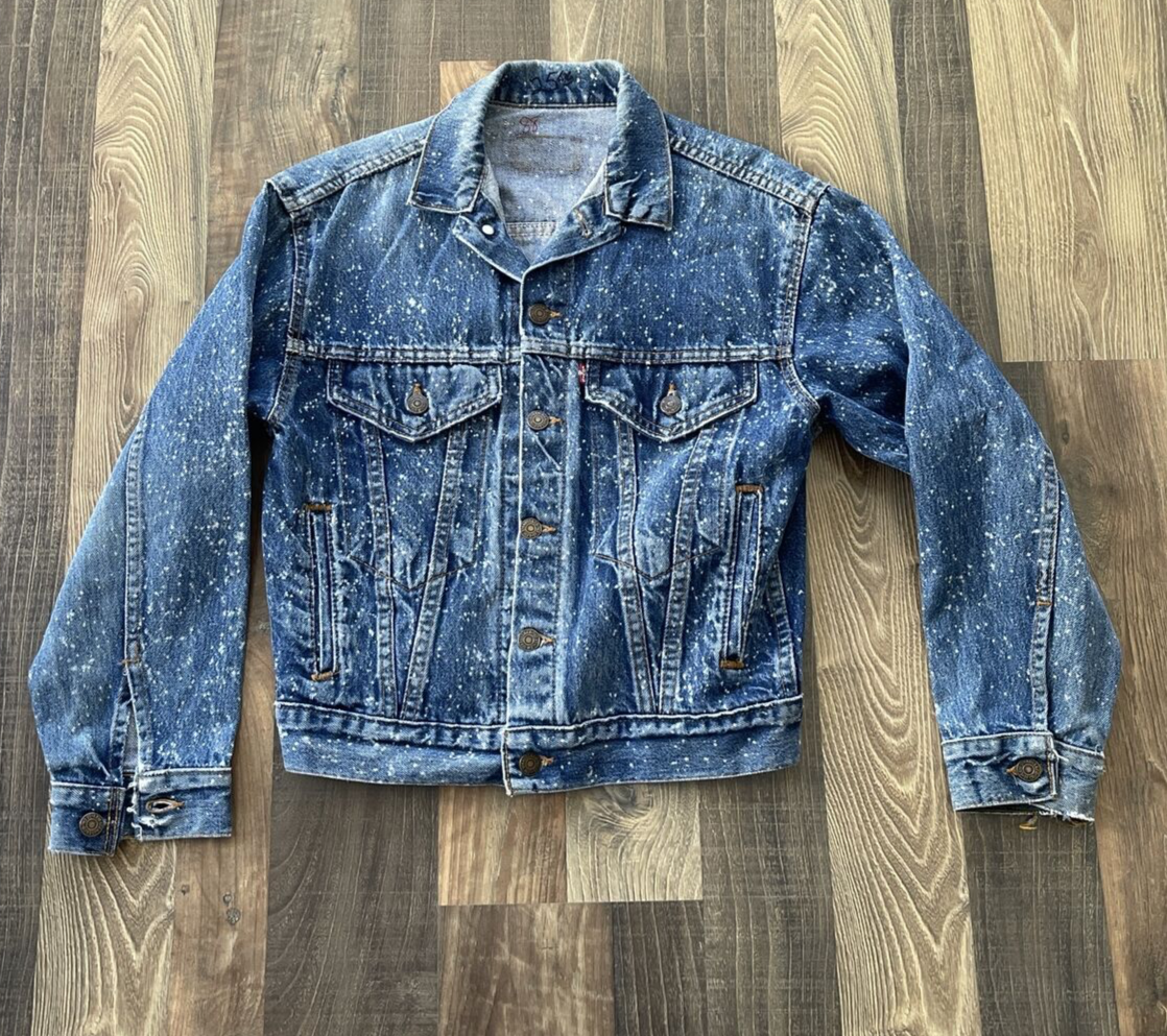 Vintage 80s-90s Levi's Galactic Speckled Denim Jacket Teen Vintage 80s-90s Levi's Galactic Speckled Denim Jacket Teen