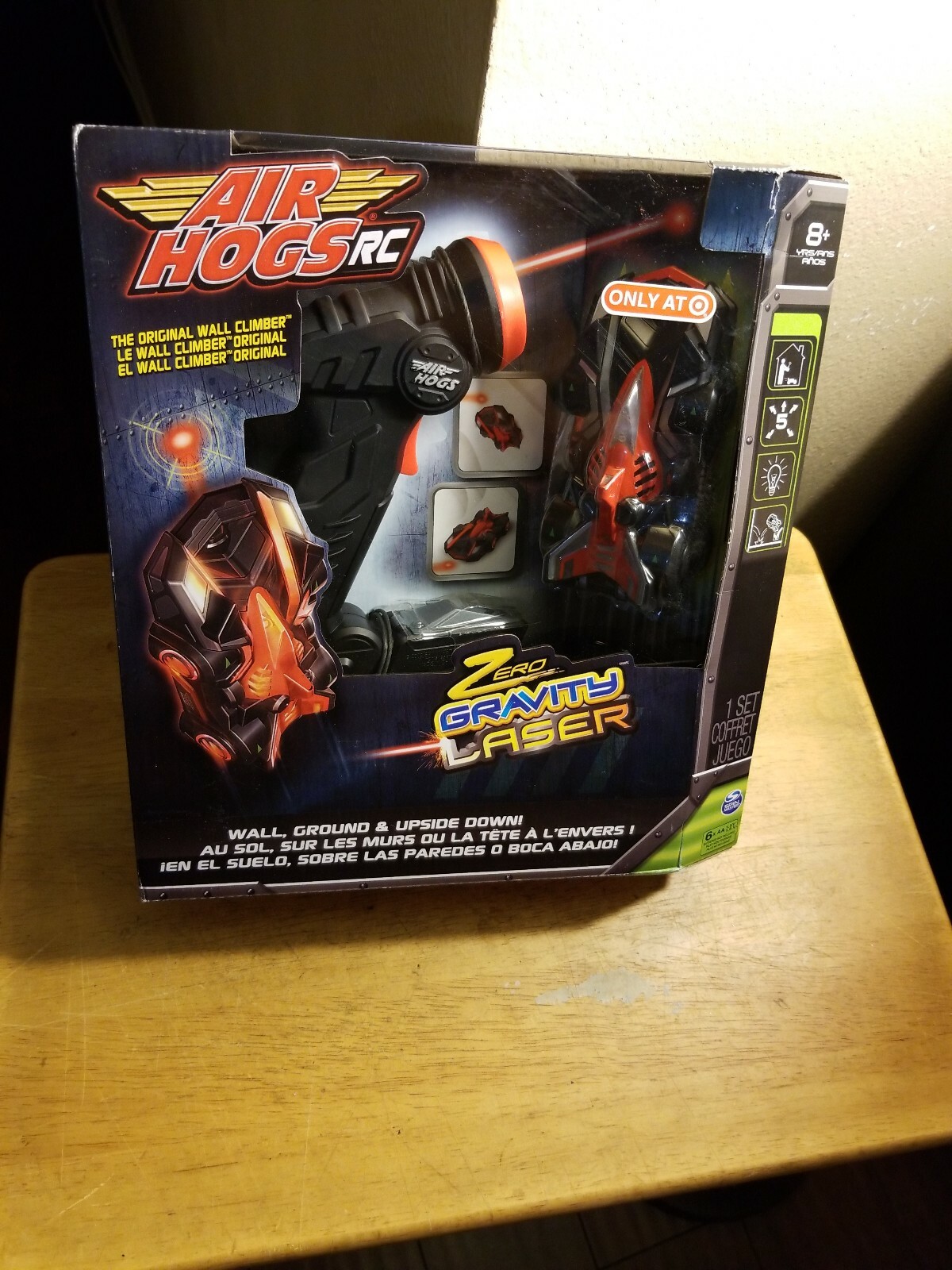 air hogs zero gravity laser racer