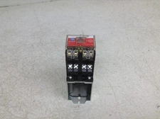 Allen Bradley 700S-DCP310Z24 24 VDC Coil Safety Relay Ser D 700-PB20 700SDCP310
