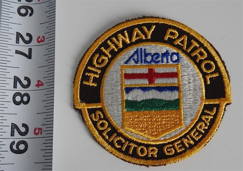 ALBERTA HIGHWAY Patrol patch, defunct, round style