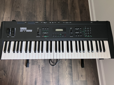 Vintage YAMAHA SY55 Music Synthesizer Keyboard Piano Synth SY-55