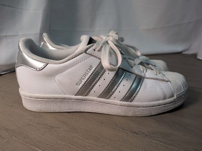 Adidas Superstar Damenschuhe Cloud White/Silver Metallic UK-Größe 4