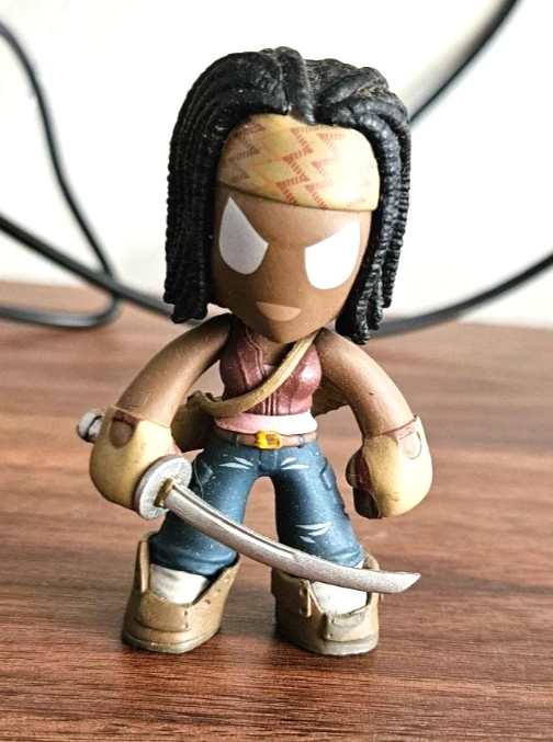 Funko Mystery Minis - Figura Vinilo Michonne Serie 4 The Walking Dead (Suelta) Foto 2 de 3