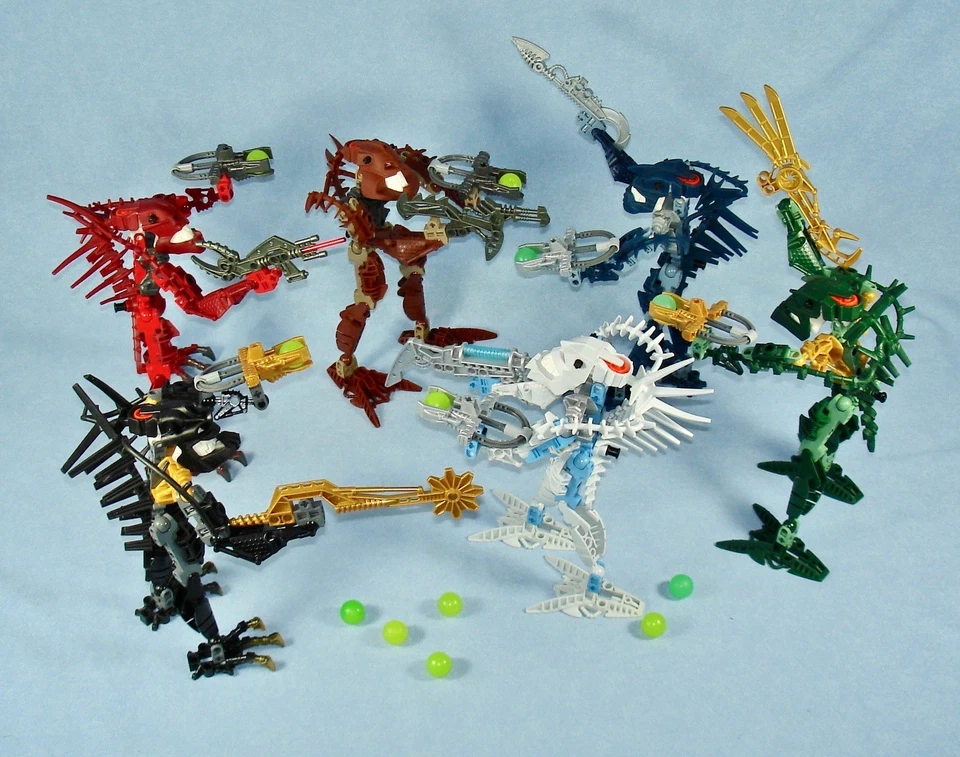 All 6 Lego Bionicle PIRAKA (8900-8905) with Light-Up Eyes and Zamor Spheres - Image 2 of 4
