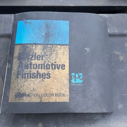 Vintage Ditzler Automotive Finishes Paint Chip Book Color Manual 1970s
