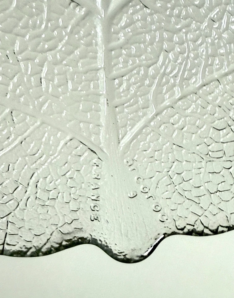 "Juego de 4 platos de ensalada de vidrio transparente ARCOROC Aspen 7,5"" patrón de hojas usados en excelente estado Francia" Foto 2 de 4