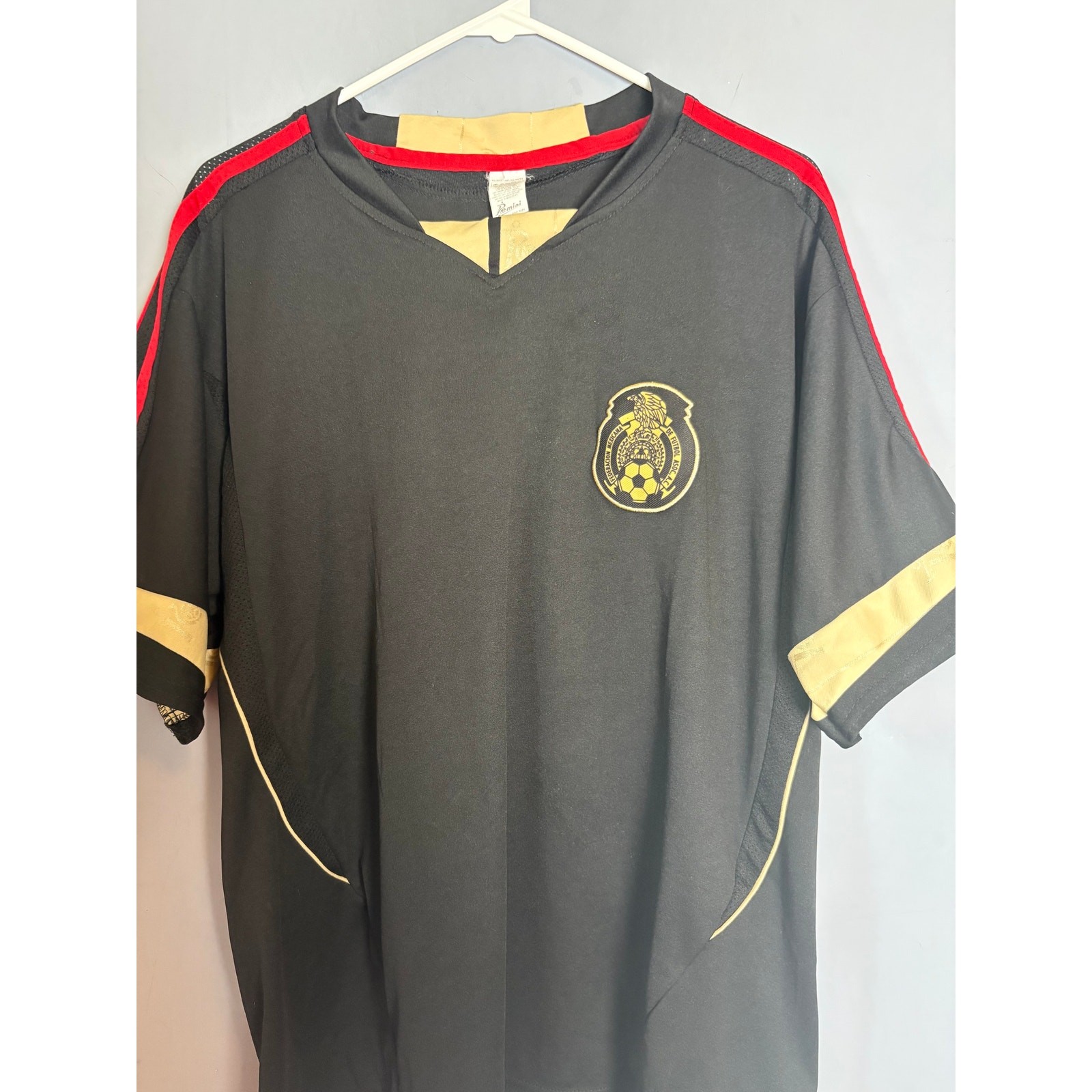 Mexico National Team Soccer Jersey Black Gold Red One Size M
