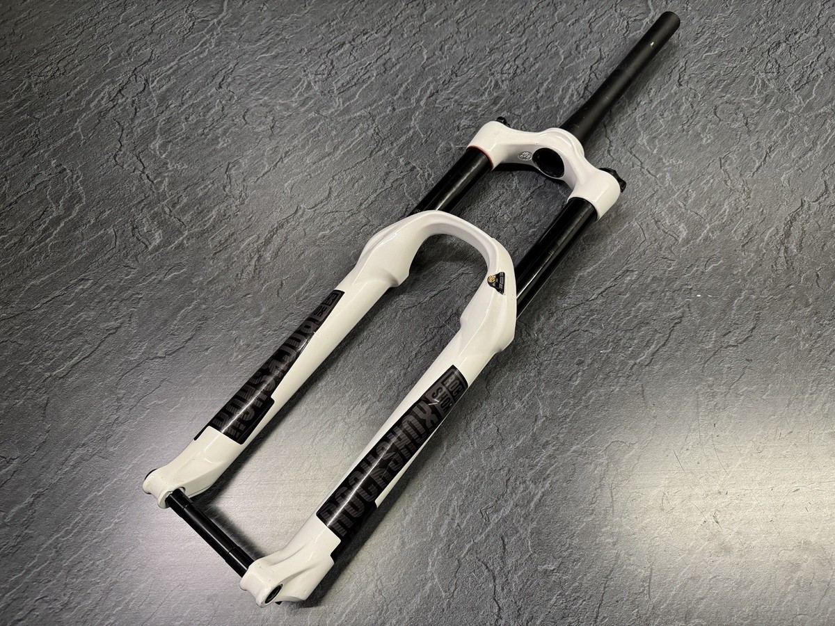 RockShox Pike RCT3 Forks 26” UK