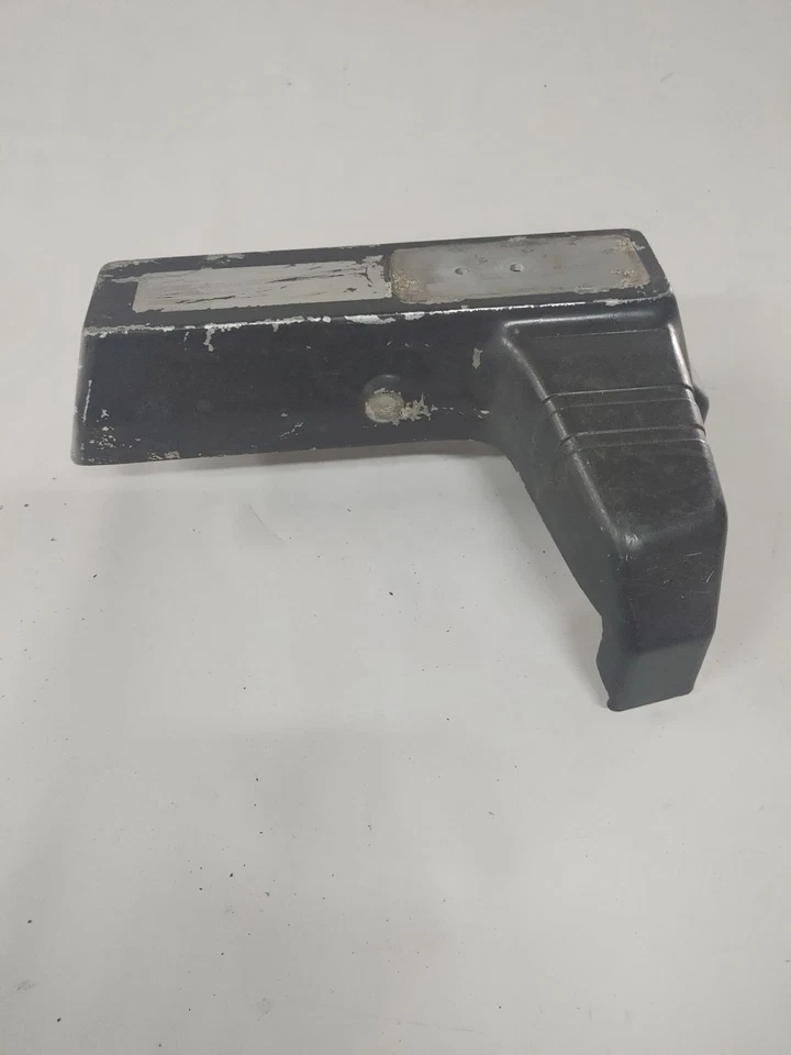 Cubierta del radiador izquierdo Suzuki GV1200GL 1985 Madura 17762-05A00 Foto 4 de 4